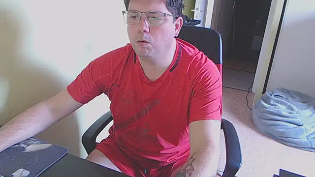 blueandwhite1 online show from February 2025 09:01:01 AM