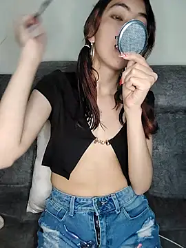 AnnieSparkle online show from September 2025 12:02:02 AM