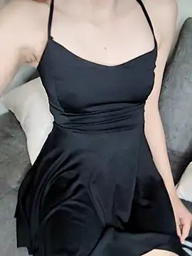 AnnieSparkle online show from September 2025 12:03:02 AM