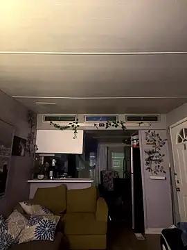 B3toBaby online show from January 2026 04:18:01 AM