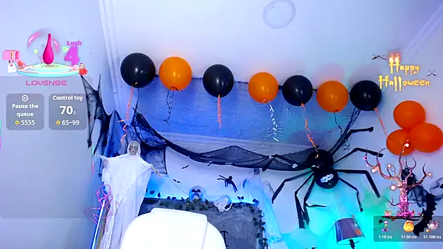 Ashley parkerr online show from October 2025 10:06:01 AM