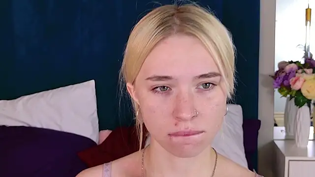 RachelColon online show from September 2025 05:12:02 PM