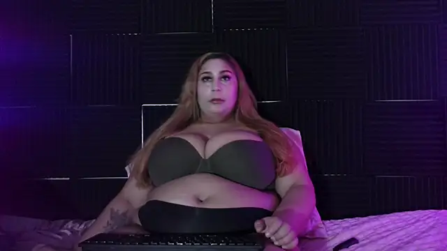 SpicyThic online show from March 2026 04:24:02 PM