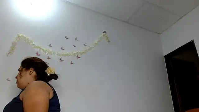 69smallstar online show from October 2025 08:27:05 AM