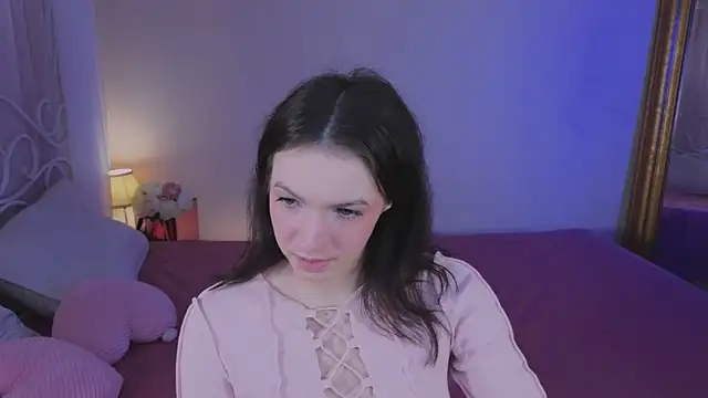 Loona Eclipse online show from September 2025 08:31:02 PM