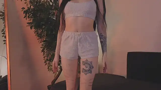 Loona Eclipse online show from January 2026 08:12:01 PM