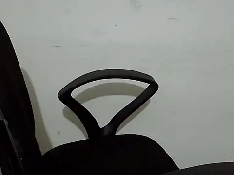 Mon-Luv online show from February 2026 08:31:02 PM