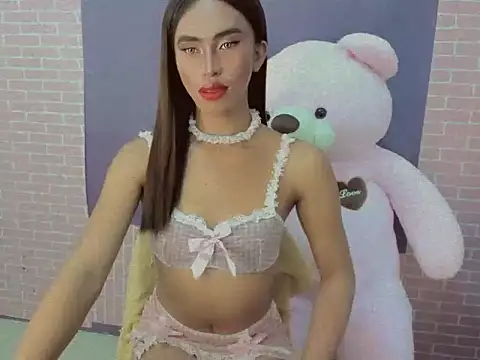 secretmiller  online show from December 2025 04:05:01 PM