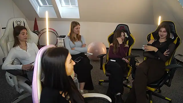 Snapshot of _Lili_054 chatting on October 2025 10:22:02 AM Lili 054 online show from October 2025 10:22:02 AM