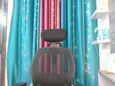 Your candy 47 online show from April 2026 02:22:01 PM