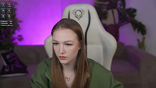 Snapshot of Ella_054 chatting on October 2025 02:29:02 PM Ella 054 online show from October 2025 02:29:02 PM