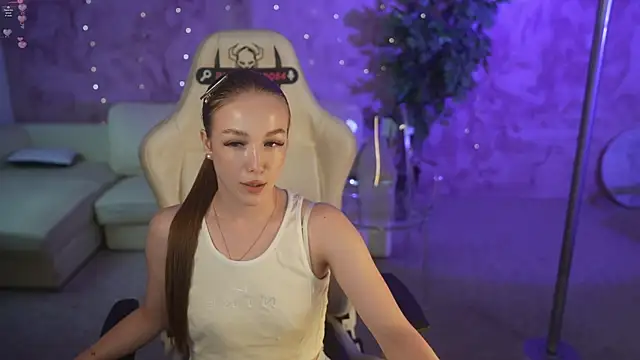 Ella 054 online show from July 2026 10:25:01 PM