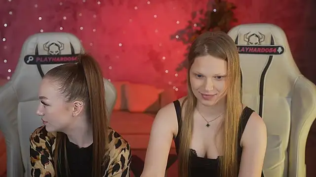 Ella 054 online show from July 2026 06:35:01 PM