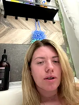 Snapshot of Rebeka_marvel chatting on October 2025 03:24:02 PM Rebeka marvel online show from October 2025 03:24:02 PM