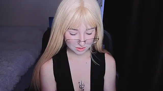 YukiMisa online show from September 2025 03:35:02 PM