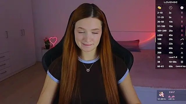 CuteAriel7 online show from December 2025 05:53:01 PM