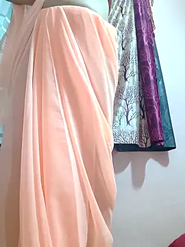 nice touch9733 online show from September 2025 06:10:01 PM