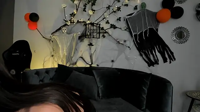 lia  harry online show from October 2025 08:27:02 PM