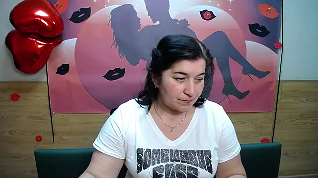 Snapshot of BridjetTur chatting on September 2025 11:32:02 AM BridjetTur online show from September 2025 11:32:02 AM
