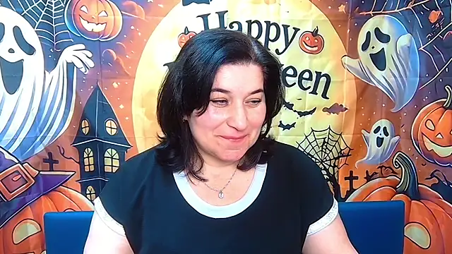 Snapshot of BridjetTur chatting on October 2025 12:22:02 PM BridjetTur online show from October 2025 12:22:02 PM