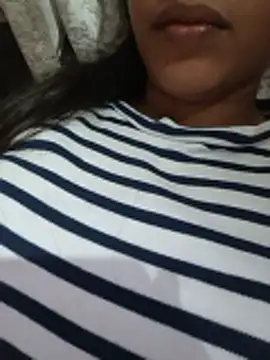 Snapshot of DesiSimran09 chatting on November 2025 08:11:02 PM DesiSimran09 online show from November 2025 08:11:02 PM