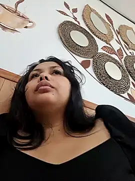 Alessandraa- online show from April 2026 09:31:01 PM