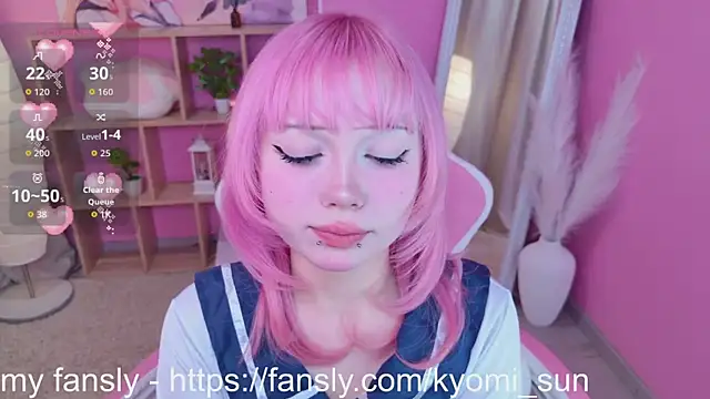 Snapshot of Kyomi_Sun chatting on April 2026 10:51:02 PM Kyomi Sun online show from April 2026 10:51:02 PM