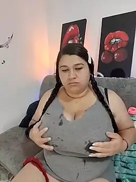 SafiroFer online show from October 2025 09:03:01 PM