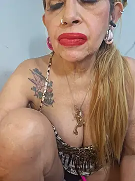 Sweeteangel online show from April 2026 09:28:01 PM