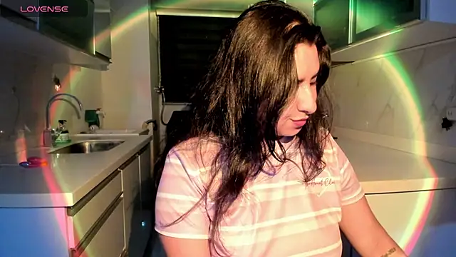 alice coopperx online show from April 2026 08:50:01 AM