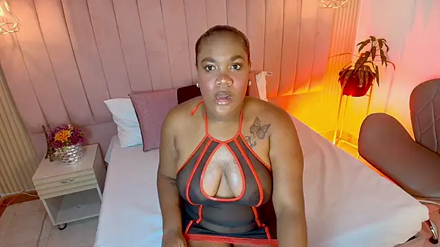 Snapshot of Chloee_Miller1 chatting on October 2025 02:09:01 AM Chloee Miller1 online show from October 2025 02:09:01 AM