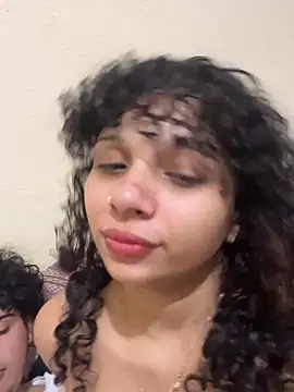 Casal-foda braba online show from May 2026 04:37:02 PM