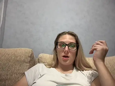 NikexPretty online show from September 2025 05:25:01 PM