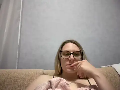 NikexPretty online show from May 2026 07:22:02 PM