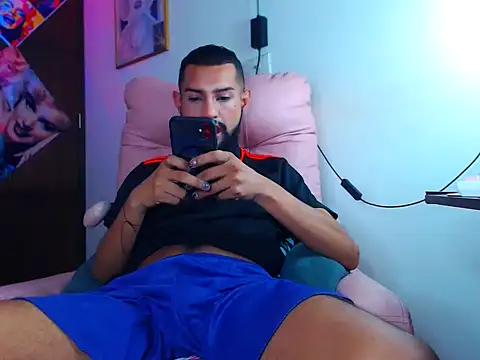 Snapshot of boybunnyerotic chatting on September 2025 12:39:02 PM boybunnyerotic online show from September 2025 12:39:02 PM