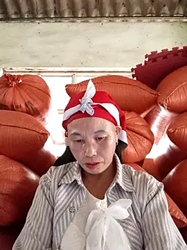 me-cute online show from November 2025 02:17:02 AM