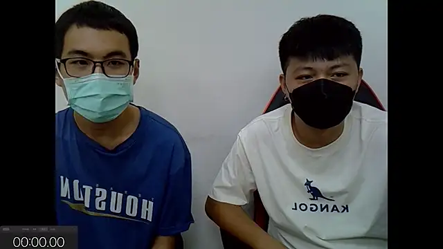 Snapshot of zhu000000 chatting on September 2025 04:45:02 AM zhu000000 online show from September 2025 04:45:02 AM