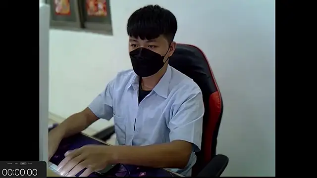 Snapshot of zhu000000 chatting on October 2025 05:25:01 AM zhu000000 online show from October 2025 05:25:01 AM