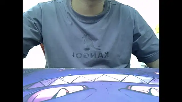 Snapshot of zhu000000 chatting on October 2025 08:15:02 AM zhu000000 online show from October 2025 08:15:02 AM