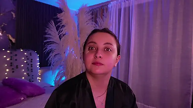 SarahCastro1  online show from April 2026 04:19:01 AM