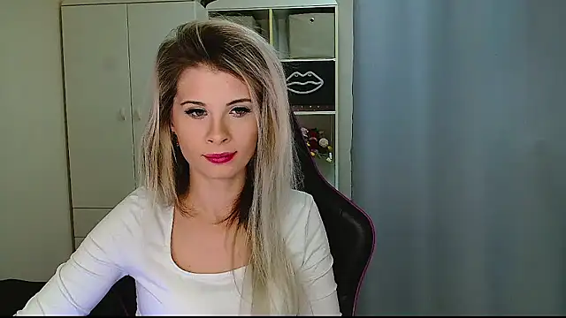 KristineGlow online show from January 2026 07:13:02 AM