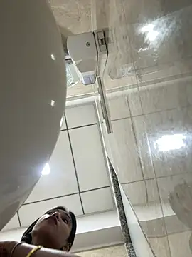 Snapshot of HeerStd chatting on January 2026 04:12:02 PM HeerStd online show from January 2026 04:12:02 PM