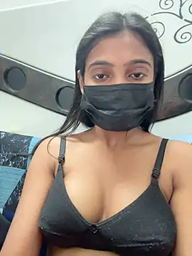 Snapshot of HeerStd chatting on February 2026 05:12:02 AM HeerStd online show from February 2026 05:12:02 AM