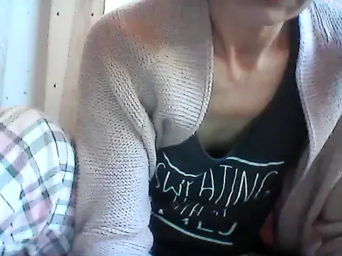 Milana38 online show from May 2026 07:02:02 AM
