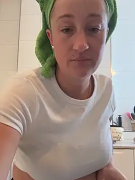 Rozendefotz online show from March 2026 08:31:02 AM