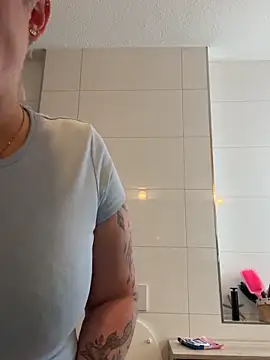 Rozendefotz online show from April 2026 06:16:02 AM