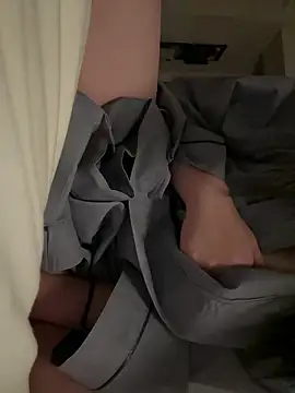 Runa2425 online show from January 2026 04:55:01 PM