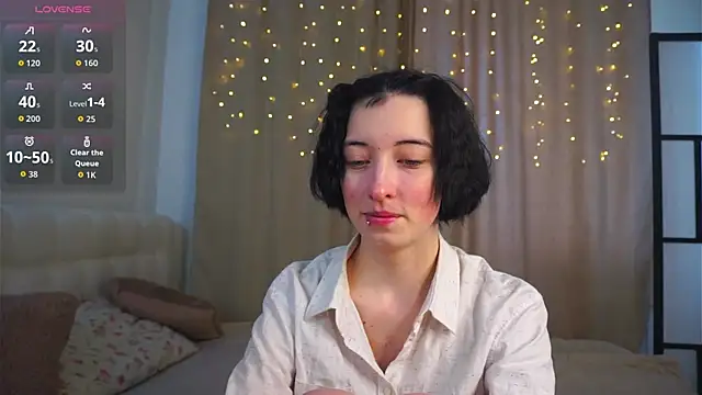 JuanaFriesz online show from February 2026 09:16:02 AM