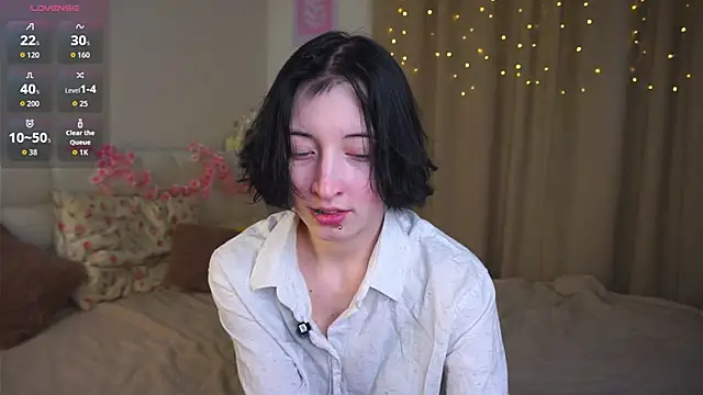 JuanaFriesz online show from February 2026 09:20:01 AM