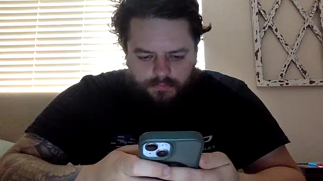 Snapshot of BeginnersLuck111 chatting on April 2026 04:12:02 PM BeginnersLuck111 online show from April 2026 04:12:02 PM